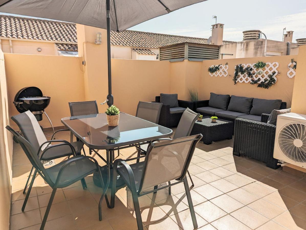 Apartamento Las Palmeras - Con Terraza, Barbacoa, Aire Acondicionado Y A 250M De La Playa! ลอสอัลกาซาเรส ภายนอก รูปภาพ